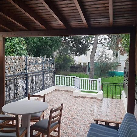 Lovely 2 Bedrooms In The Tourist Area In Paphos . Extérieur photo